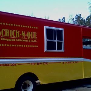 Chick-N-Que Food Truck